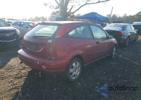 2001 Ford Focus Zx3 z USA, uszkodzony, nr VIN 3FAFP31311R128772